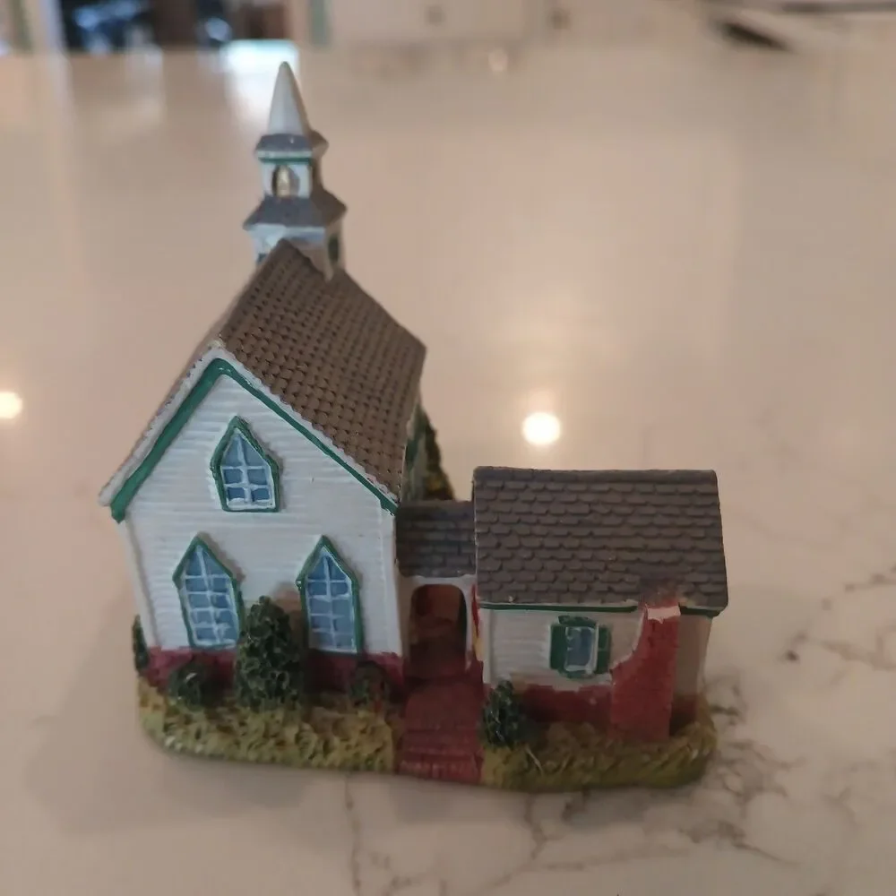 1996 Liberty Falls Village Americana Collection Pioneer's Church AH108